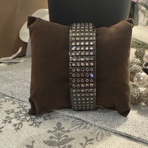 Black Swarovski Crystal Stretch Bracelet: SEE OFFER IN DESCRIPTION🤩